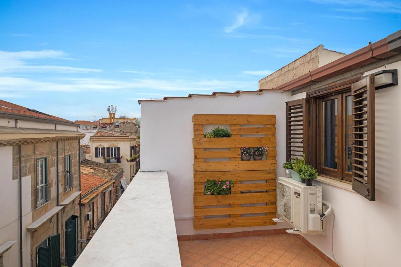 Suk Ballaro House Palermo Bagian luar foto