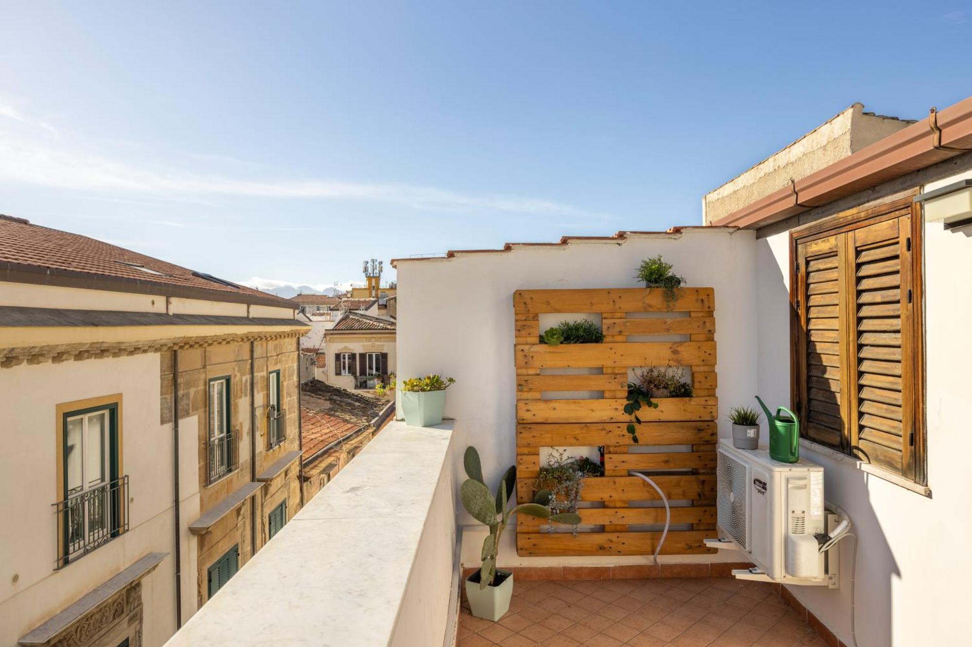 Suk Ballaro House Palermo Bagian luar foto